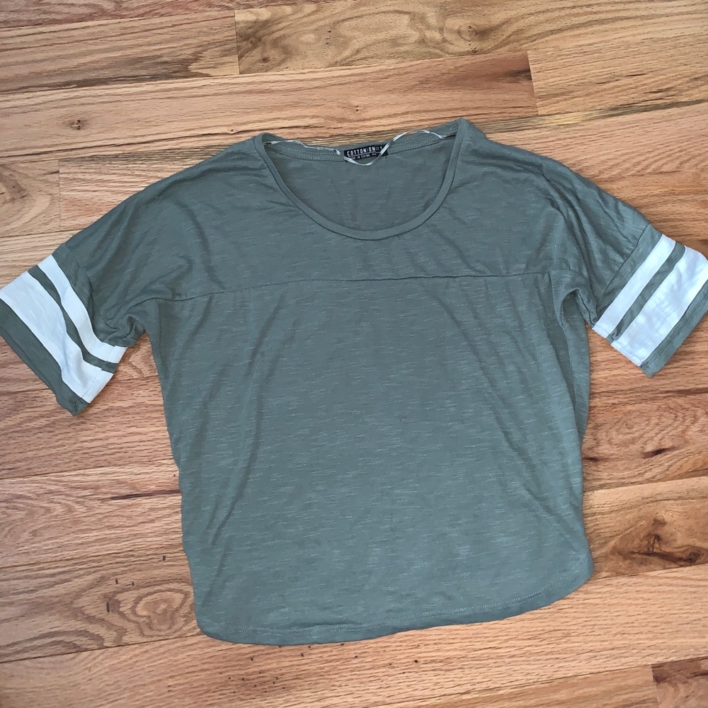 Green T Shirt